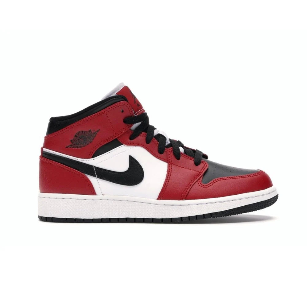 Jordan 1 Mid Chicago